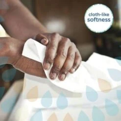 Kleenex Premiere Center-Pull Paper Towels Cloth-Like White Perforated Case Of 4 -Whirlpool Shop 325609 DetailedProductView4 Lg