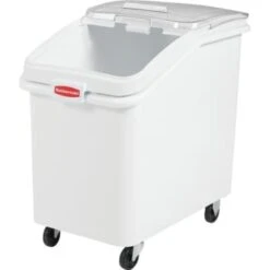 Rubbermaid 30.8 Gallon Rectangle Ingredient Storage Bin W/ Sliding Lid And Scoop