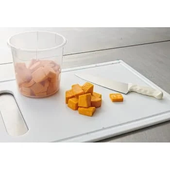 Rubbermaid 4 Qt Polypropylene Round Food Storage Container (12-Pack) 6 Rubbermaid 4 Qt Polypropylene Round Food Storage Container (12-Pack) - Image 4